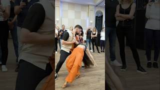 🧡Tu eres arte🧡 bachata bachataworkshop bachatasensual bachatalovers bachatadance bachatero [upl. by Bouley831]