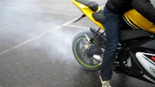 Yamaha YZFR125 Burnout [upl. by Spindell]