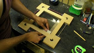 Picture Frame  Box  Corner Clamps  Four Corner Blocks with Rubber Bands [upl. by Edmunda]