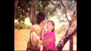 Manthoppu Kiliye Movie  Video Song [upl. by Aurea828]