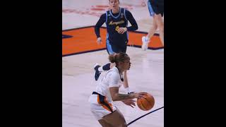 Illini WBB  Adalia McKenzie jumper in transition 111024 [upl. by Elatan]