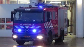 Brandweer Amsterdam  Kazerne Nico amp Ambulances met spoed in Amsterdam centrum [upl. by Leclair198]