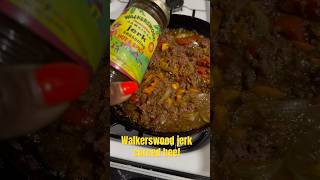 Walkerswood jerk corned beef groundbeef roastbeef beefjerky jerky jerkylovers craftjerky [upl. by Torbart17]