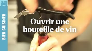 Ouvrir une bouteille de vin [upl. by Staci]