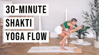 SHAKTI YOGA FLOW  30Minute Yoga  CAT MEFFAN [upl. by Cornie]