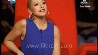 Hadise  Sensiz Ben Nefes Alamam [upl. by Primaveria670]