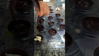 COMO FAZER TRUFAS RECHEADAS ASSIM [upl. by Sabine]