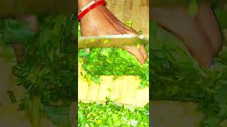 Why Cutting Spinach Improves Its Flavorshorts youtubeshorts [upl. by Aikimat71]