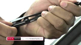 How to replace Wiper Inserts Toyota [upl. by Animsaj]