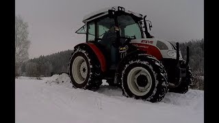 Schneeräumen mit Steyr Traktor und Planierschild First Time Snow Plowing with the Rear Blade [upl. by Agnot]