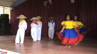 como bailar la pollera colorada sinai cauca [upl. by Ibur915]