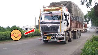 Heavy Loaded Truck Ko Horn Baja Ke Overtake Kiya Tata Truck Ne 😊 [upl. by Mou]