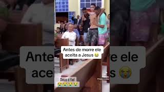 Esse jovem antes de morrer aceitou Jesus jesus salvação paz paz cristo israel batismo [upl. by Anjela780]