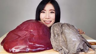 ASMR Eating Raw Beef Liver and Tripe with talking 간 천엽 먹방 [upl. by Sommer922]