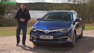 Motorscouk Toyota Auris Sports Touring Estate Review [upl. by Nessi]