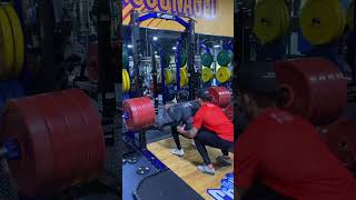 405 lbs squat at 155 lbs gym gymmotivation squat gymlifestyle [upl. by Shwalb54]