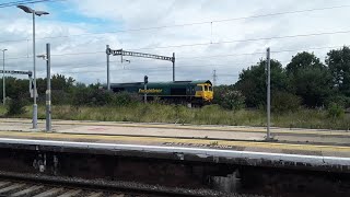 Trains at Didcot Parkway GWML 120823 [upl. by Greabe]