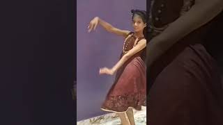 Tum tum ganerpakhi dance classicaldance hindisong tumtumshorts [upl. by Mann688]