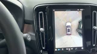 Volvos updated 360° surround view camera in a parking lot at parking lot speeds [upl. by Ecallaw]