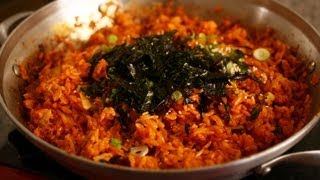 Kimchi fried rice 김치볶음밥 [upl. by Niryt]