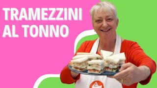 TRAMEZZINI AL TONNO Ricetta Fresca e Veloce 🥪 [upl. by Aneerb]