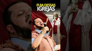 FUJA DESSAS 03 IGREJAS shorts deus igreja biblia fé mensagem [upl. by Fairley]