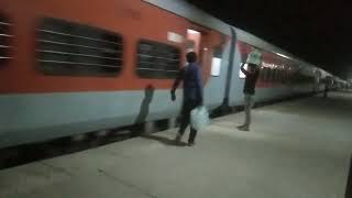 22670 Patna Ernakulam SF Express Train पटना एर्नाकुलम एक्सप्रेस ट्रेन [upl. by Pettit]