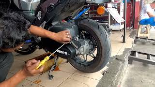 Wmoto xtreme 150i tukar eo amp gear oil rock oil [upl. by Tillman909]