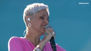 Mariza canta quotFoi Deusquot no palco do Parque Eduardo VII e Papa Francisco aplaude [upl. by Antoni346]