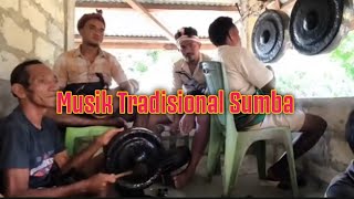 Musik tradisional sumba [upl. by Dleifniw712]