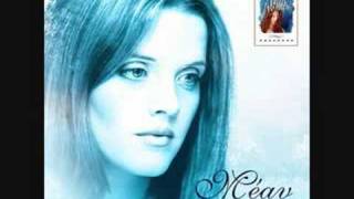 Celtic Woman Méav Ní Mhaolchatha  Suantraí [upl. by Ihtraa441]