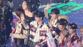 MAMA2023 Ending TXT TAEHYUN FANCAM [upl. by Nnayelsel]