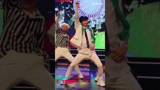 Fancam직캠 JUS제이어스  ONF온앤오프  Complete널 만난 순간  Simply KPop  071318 [upl. by Bremble891]