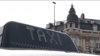 Journée trajets à moitié prix pour les taxis bruxellois [upl. by Kra709]