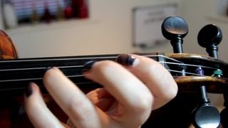 AULD LANG SYNE  Easy Violin TAB Tutorial [upl. by Enoed]