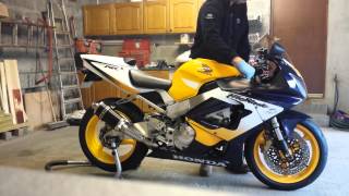 Honda CBR 929 Fireblade [upl. by Storm376]