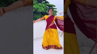 Thavani thoppul cameraman hotstatus viralvideo viralshorts pavadai housewife hotstatus [upl. by Pincus]