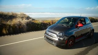 Car Tech  The 2015 Fiat 500e makes going green chic and easy [upl. by Natalie890]