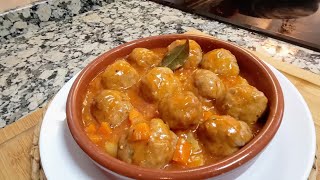 ALBONDIGAS EN SALSA TRADICIONAL receta de nuestras madres y abuelas  con una salsa espectacular 😋 [upl. by Aleak]