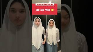 kegiatandisekolah tentangsekolah Sourcegabyrosse [upl. by Gona476]