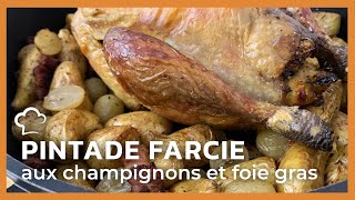 Pintade farcie aux champignons et foie gras [upl. by Kipton]