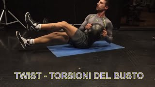 Torsioni del busto con palla medica  Torsion with medicine ball [upl. by Artenek]