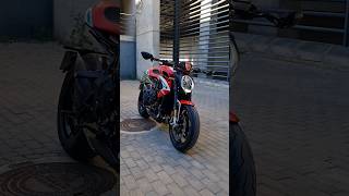 MV Agusta Dragster RC caballeromotorista [upl. by Ennyletak92]