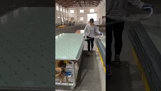 Aluminum honeycomb panel trimming process [upl. by Henryk]