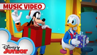 Holiday of Cheer 🎁  Holiday Music Video 🎶  Mickey Mouse Funhouse  disneyjr​ [upl. by Barnabe844]