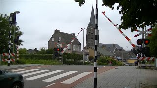 Spoorwegovergang Bocholtz  Dutch railroad crossing [upl. by Elylrac]