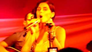 Nelly Furtado  Im Like A Bird Unplugged  Live at Jazzhaus Freiburg 03102009 [upl. by Tarsuss]