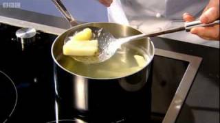 How to cook perfect chips  In Search of Perfection  BBC [upl. by Hemphill]