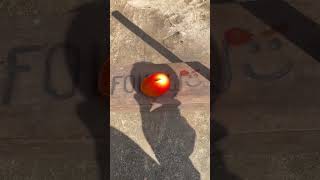 Magnifying lens experimentBurning tomato🤓 magnifyinglens experiment tipsandtricks fun shorts [upl. by Junna]