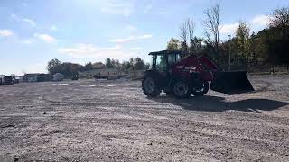 Massey Ferguson 3635 med lastare säljes på Retrade [upl. by Leinto36]